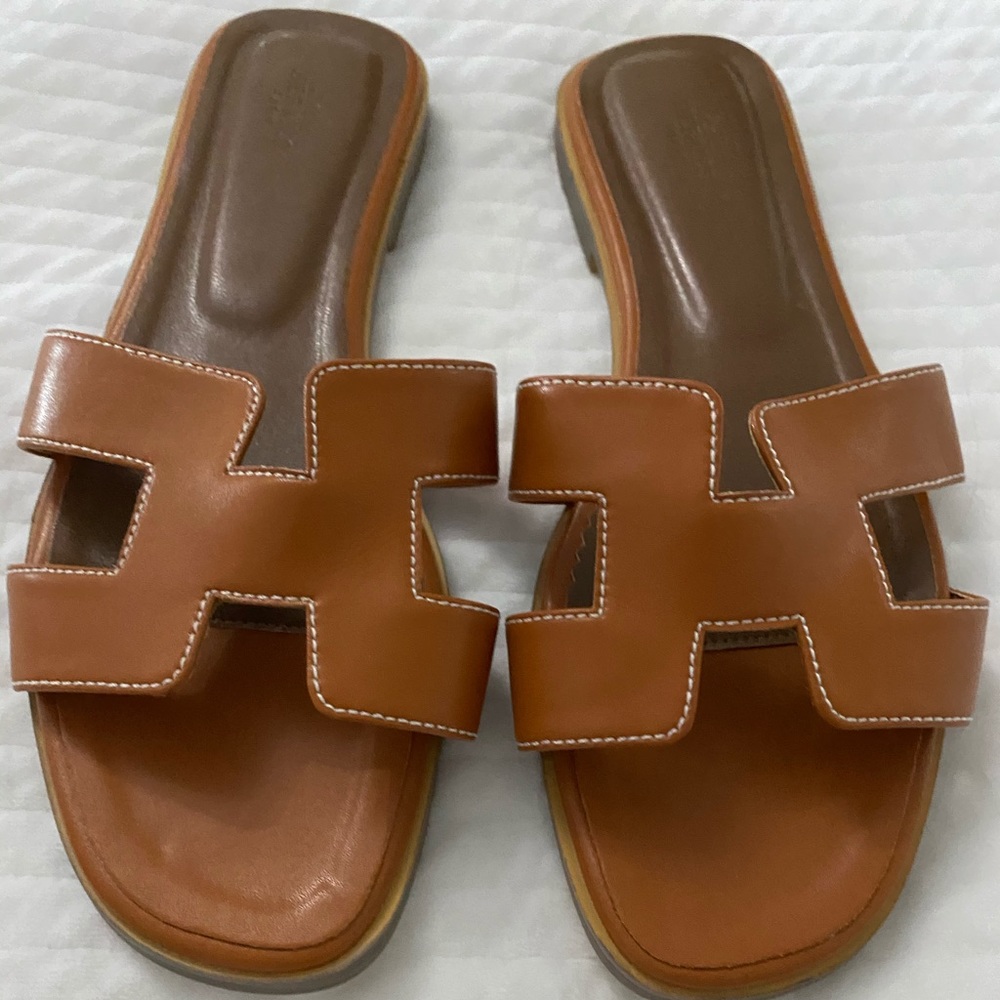 Hermès Oran Sandals